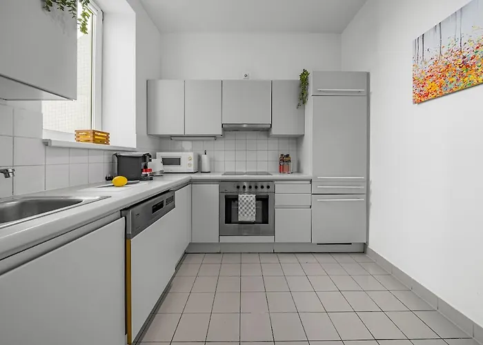 Bedrooms Center, 3 Terraces