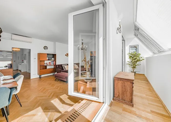 Bedrooms Center, 3 Terraces